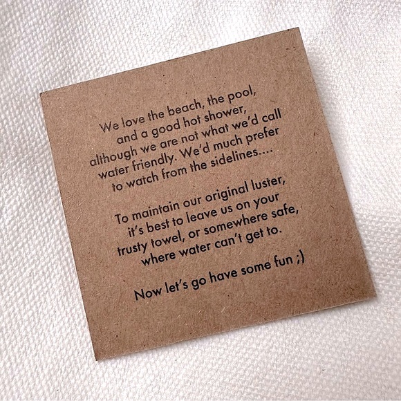 🎉3x HP!🎉 ROXANNE ASSOULIN ✨NWT✨ “On the Fringe” necklace, pouch, & free gift! - Picture 6 of 7